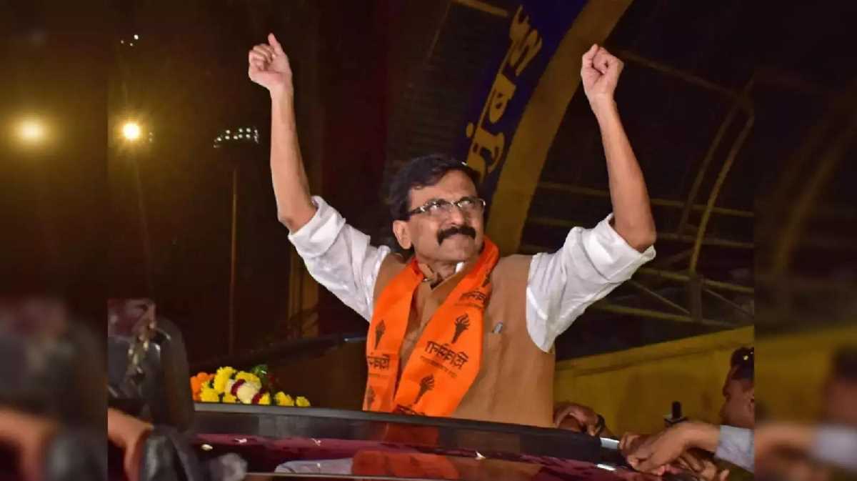 एमएलसी चुनाव में महाविकास अघाड़ी के तीनों उम्मीदवार जीत रहे हैं : संजय राउत एमएलसी चुनाव में महाविकास अघाड़ी के तीनों उम्मीदवार जीत रहे हैं : संजय राउत